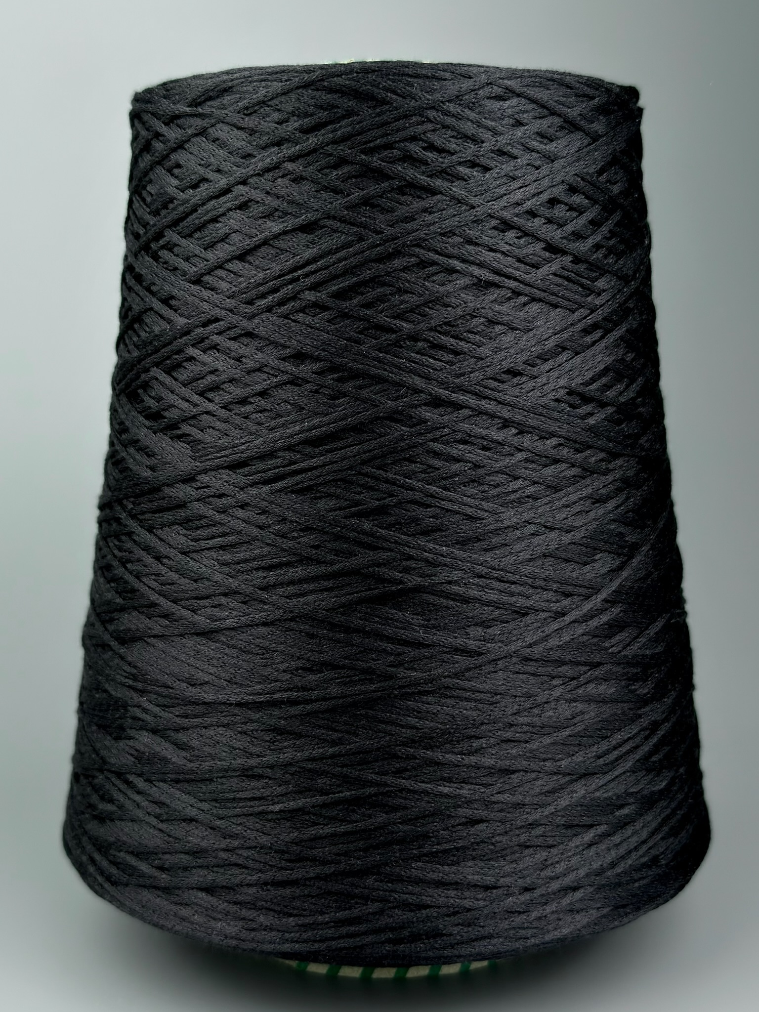 Hasegawa HK1202 – 100 % soie Mulberry Fil cordon col. Noir photo 2